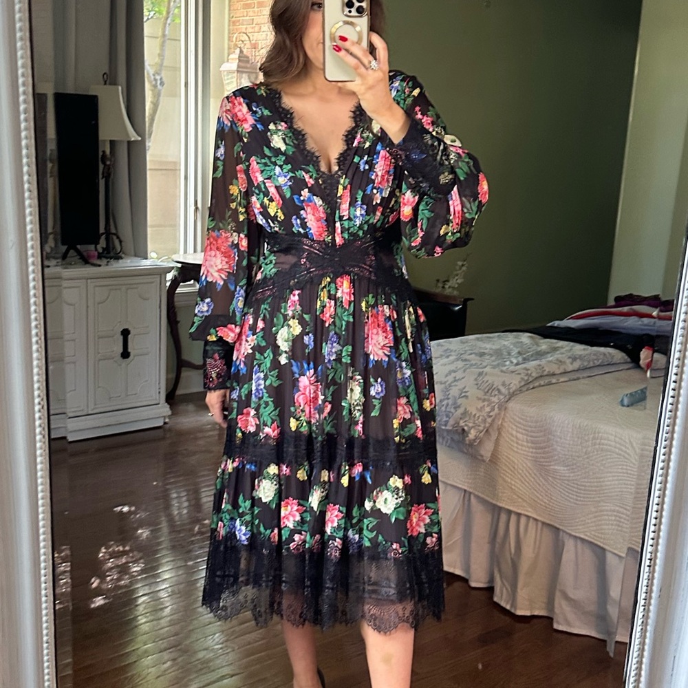 Tadashi Shoji Black Floral Long Sleeve Dress